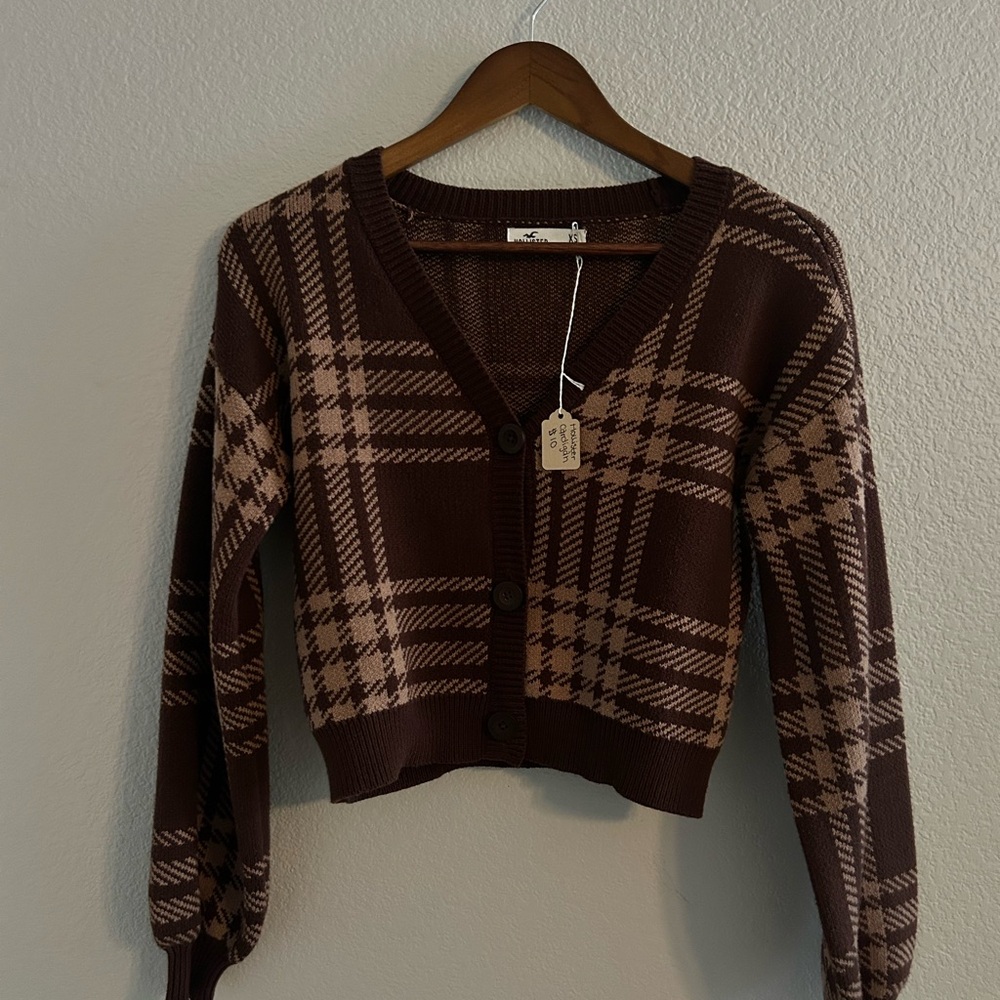 Plaid Brown Cropped Sweater